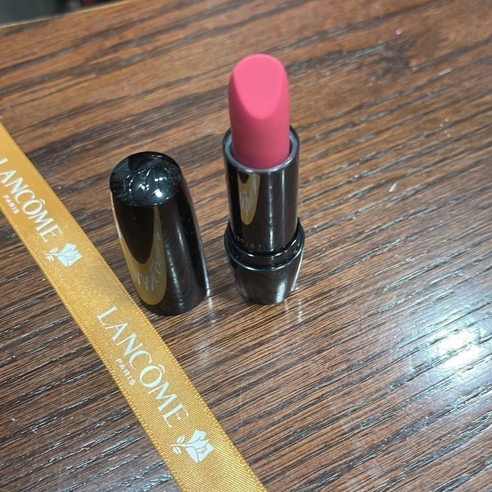 Lancôme color design lipstick 310 - sought after (matte )